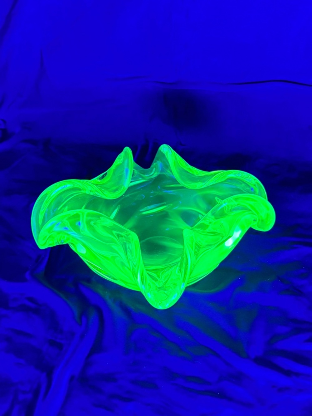 Vintage Murano Uranium Glass Bowl